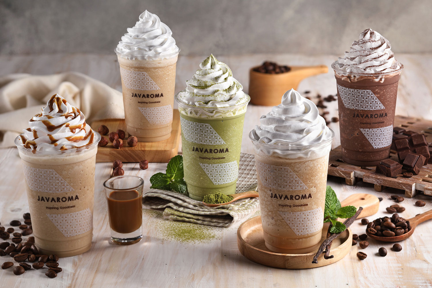 Just look at those mountain of happiness. And yes, the taste does as sweet as it looks, creamy and lots of fun. So, no matter how hard things were, have a frappe and be happy, folks!